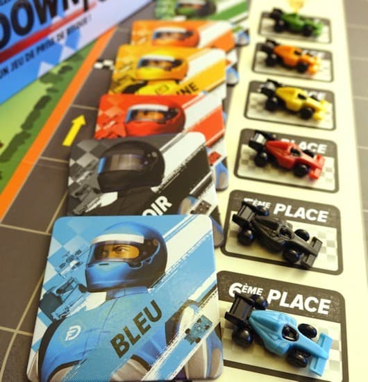 Sur le Vif! Review de DownForce et de son extension Circuit dangereux! Un jeu qui tourne!  ;)