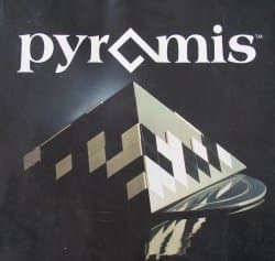 Boîte du jeu : Pyramis