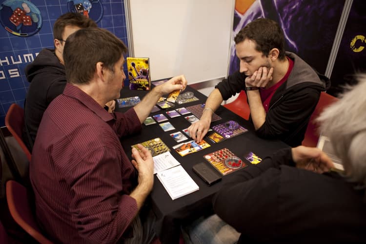 Boîte du jeu : Pandemie : Contagion
